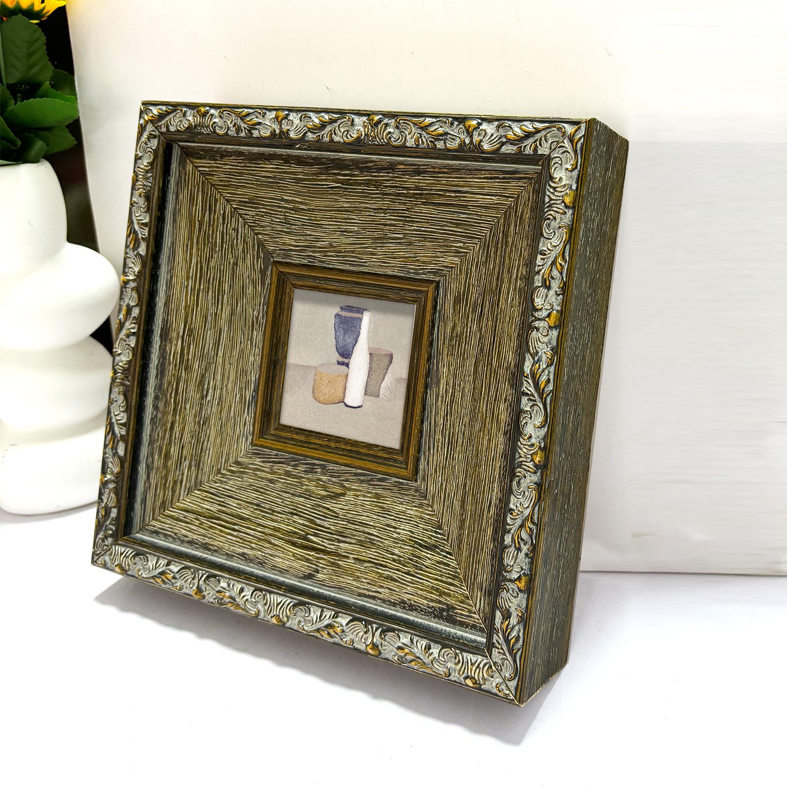 The size of the picture frame
